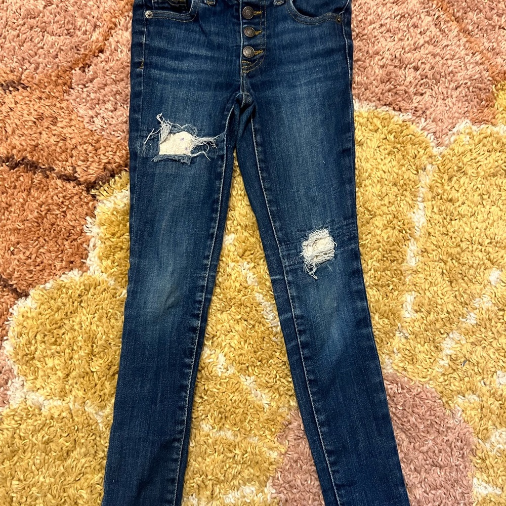 Kids girls size 7  Distressed Dark Blue Skinny Jeans cat and Jack brand